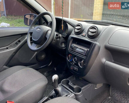 Серый ВАЗ 2190 Гранта, объемом двигателя 1.6 л и пробегом 80 тыс. км за 4000 $, фото 15 на Automoto.ua