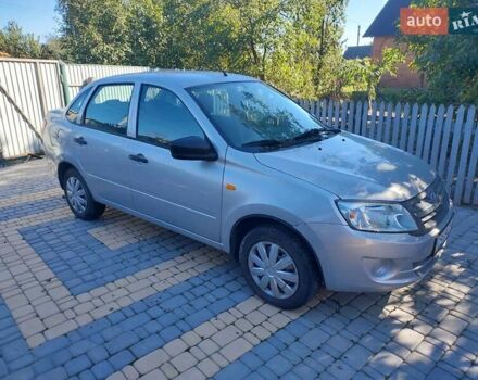 Серый ВАЗ 2190 Гранта, объемом двигателя 1.6 л и пробегом 56 тыс. км за 3000 $, фото 1 на Automoto.ua