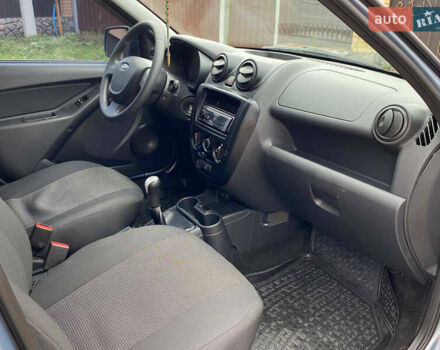 Серый ВАЗ 2190 Гранта, объемом двигателя 1.6 л и пробегом 80 тыс. км за 4000 $, фото 14 на Automoto.ua