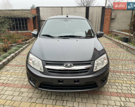 Серый ВАЗ 2190 Гранта, объемом двигателя 1.6 л и пробегом 76 тыс. км за 5390 $, фото 1 на Automoto.ua