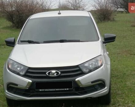 Серый ВАЗ 2190 Гранта, объемом двигателя 1.6 л и пробегом 89 тыс. км за 5000 $, фото 4 на Automoto.ua