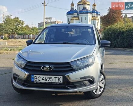 Серый ВАЗ 2190 Гранта, объемом двигателя 1.6 л и пробегом 60 тыс. км за 4777 $, фото 3 на Automoto.ua