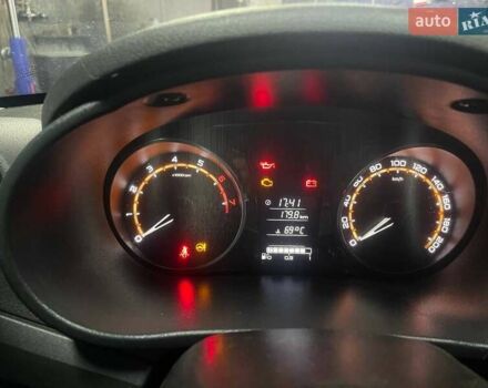 ВАЗ 2190 Гранта 2021 в Запорожье на Automoto.ua Серый ВАЗ 2190 Гранта, объемом двигателя 1.6 л и пробегом 100 тыс. км за 6300 $, фото 5 на Automoto.ua