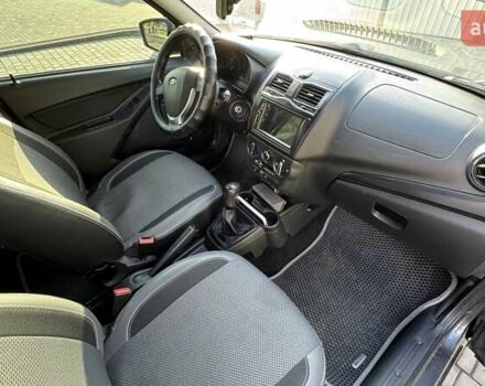 Серый ВАЗ 2190 Гранта, объемом двигателя 1.6 л и пробегом 78 тыс. км за 5700 $, фото 6 на Automoto.ua