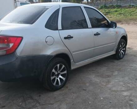 Сірий ВАЗ 2190 Гранта, об'ємом двигуна 1.6 л та пробігом 180 тис. км за 2000 $, фото 1 на Automoto.ua