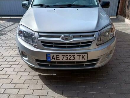 ВАЗ 2190 Гранта 2014 у Кривому Розі на Automoto.ua Сірий ВАЗ 2190 Гранта, об'ємом двигуна 1.6 л та пробігом 112 тис. км за 3500 $, фото 1 на Automoto.ua