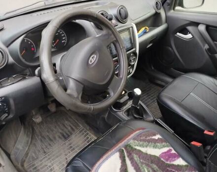 Синій ВАЗ 2190 Гранта, об'ємом двигуна 1.6 л та пробігом 98 тис. км за 3000 $, фото 1 на Automoto.ua