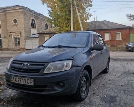 ВАЗ 2190 Гранта 2012 у Харкові на Automoto.ua Синій ВАЗ 2190 Гранта, об'ємом двигуна 1.6 л та пробігом 250 тис. км за 1750 $, фото 1 на Automoto.ua