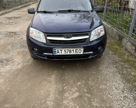 Синий ВАЗ 2190 Гранта, объемом двигателя 1.6 л и пробегом 210 тыс. км за 2500 $, фото 1 на Automoto.ua