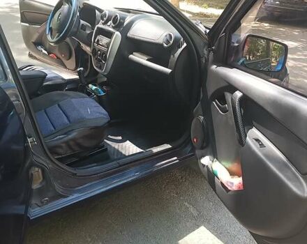 Синий ВАЗ 2190 Гранта, объемом двигателя 1.6 л и пробегом 122 тыс. км за 3500 $, фото 5 на Automoto.ua