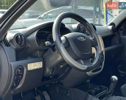 Синий ВАЗ 2190 Гранта, объемом двигателя 1.6 л и пробегом 196 тыс. км за 2899 $, фото 23 на Automoto.ua