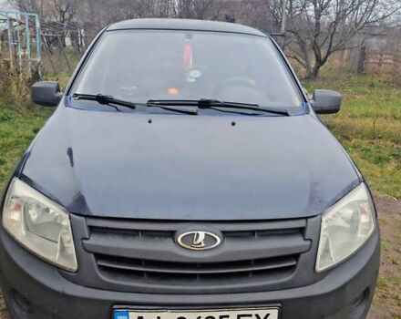 Синий ВАЗ 2190 Гранта, объемом двигателя 1.6 л и пробегом 384 тыс. км за 1800 $, фото 2 на Automoto.ua