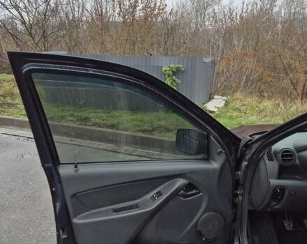 Синий ВАЗ 2190 Гранта, объемом двигателя 1.6 л и пробегом 195 тыс. км за 4000 $, фото 13 на Automoto.ua