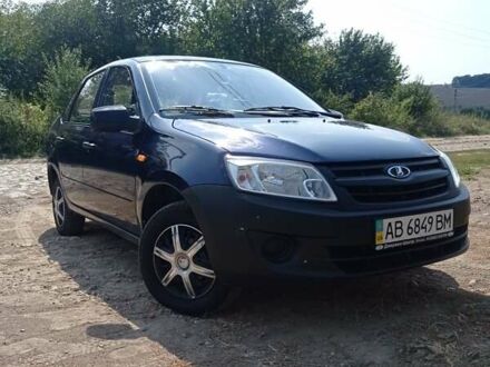 ВАЗ 2190 Гранта 2012 у Бару на Automoto.ua Синій ВАЗ 2190 Гранта, об'ємом двигуна 1.6 л та пробігом 83 тис. км за 3000 $, фото 1 на Automoto.ua