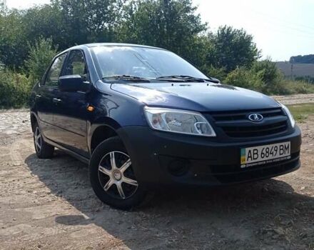 Синій ВАЗ 2190 Гранта, об'ємом двигуна 1.6 л та пробігом 83 тис. км за 3000 $, фото 1 на Automoto.ua