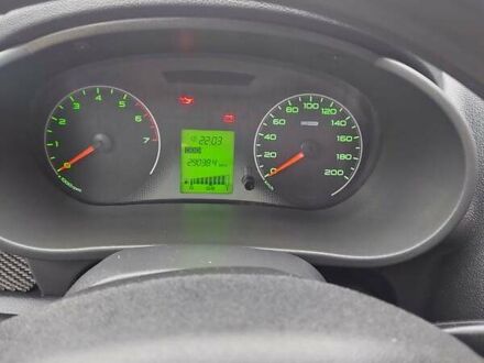 Синий ВАЗ 2190 Гранта, объемом двигателя 1.6 л и пробегом 384 тыс. км за 1800 $, фото 1 на Automoto.ua