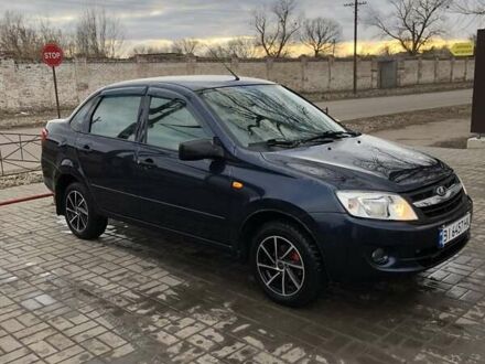 ВАЗ 2190 Гранта 2013 в Чернигове на Automoto.ua Синий ВАЗ 2190 Гранта, объемом двигателя 1.6 л и пробегом 182 тыс. км за 3500 $, фото 1 на Automoto.ua