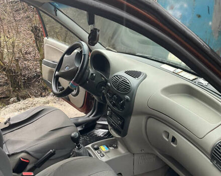 Коричневый ВАЗ 2194 Kalina, объемом двигателя 1.4 л и пробегом 339 тыс. км за 2500 $, фото 9 на Automoto.ua