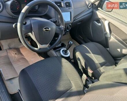 Серый ВАЗ 2194 Kalina Cross, объемом двигателя 1.6 л и пробегом 138 тыс. км за 5300 $, фото 27 на Automoto.ua