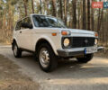 Білий ВАЗ 4x4 Urban, об'ємом двигуна 1.69 л та пробігом 164 тис. км за 4600 $, фото 1 на Automoto.ua