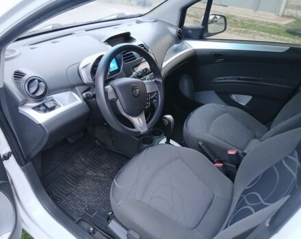 Білий ВАЗ Інша, об'ємом двигуна 1.2 л та пробігом 63 тис. км за 7000 $, фото 3 на Automoto.ua