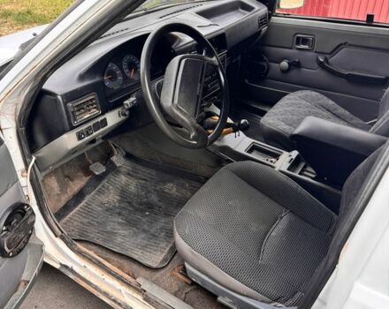 ВАЗ Другая 2005 в Новоселица на Automoto.ua Белый ВАЗ Другая, объемом двигателя 1.6 л и пробегом 180 тыс. км за 650 $, фото 6 на Automoto.ua