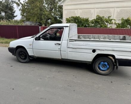 ВАЗ Другая 2005 в Новоселица на Automoto.ua Белый ВАЗ Другая, объемом двигателя 1.6 л и пробегом 180 тыс. км за 650 $, фото 3 на Automoto.ua