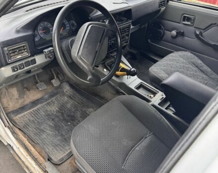 ВАЗ Другая 2005 в Новоселица на Automoto.ua Белый ВАЗ Другая, объемом двигателя 1.6 л и пробегом 180 тыс. км за 650 $, фото 1 на Automoto.ua