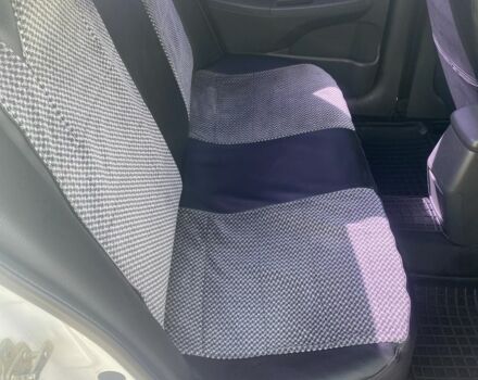 Белый ВАЗ Другая, объемом двигателя 1.5 л и пробегом 60 тыс. км за 3400 $, фото 11 на Automoto.ua