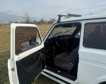 Белый ВАЗ Другая, объемом двигателя 1.7 л и пробегом 5 тыс. км за 2450 $, фото 9 на Automoto.ua