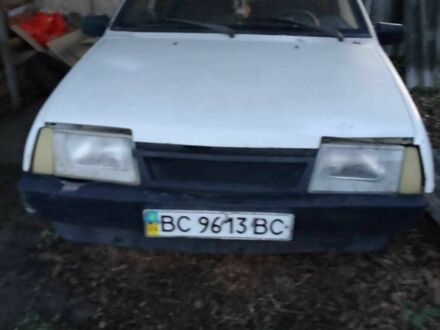 ВАЗ Інша 1993 у Жовкві на Automoto.ua Білий ВАЗ Інша, об'ємом двигуна 0 л та пробігом 250 тис. км за 550 $, фото 1 на Automoto.ua