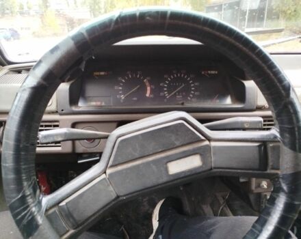 Красный ВАЗ Другая, объемом двигателя 1.5 л и пробегом 400 тыс. км за 357 $, фото 4 на Automoto.ua