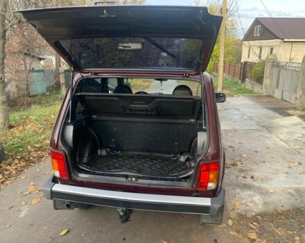 Красный ВАЗ Другая, объемом двигателя 1.7 л и пробегом 142 тыс. км за 5239 $, фото 5 на Automoto.ua