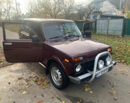 Красный ВАЗ Другая, объемом двигателя 1.7 л и пробегом 142 тыс. км за 5239 $, фото 4 на Automoto.ua