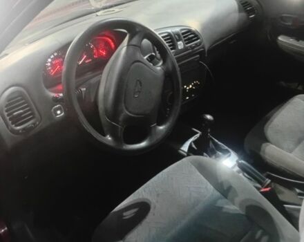 Красный ВАЗ Другая, объемом двигателя 1 л и пробегом 300 тыс. км за 1100 $, фото 4 на Automoto.ua