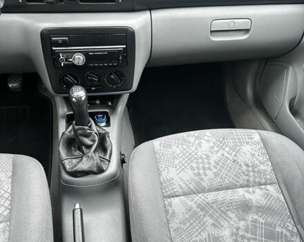 Червоний ВАЗ Інша, об'ємом двигуна 1.6 л та пробігом 209 тис. км за 3800 $, фото 2 на Automoto.ua