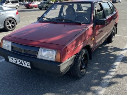 Красный ВАЗ Другая, объемом двигателя 1.3 л и пробегом 300 тыс. км за 850 $, фото 1 на Automoto.ua