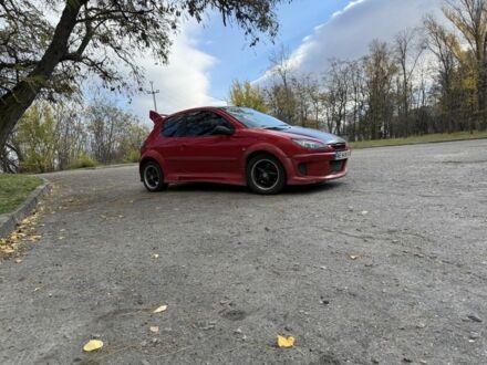 Красный ВАЗ Другая, объемом двигателя 2 л и пробегом 210 тыс. км за 3100 $, фото 1 на Automoto.ua