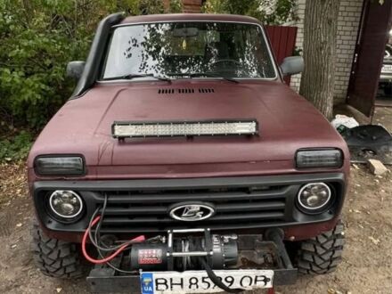 Красный ВАЗ Другая, объемом двигателя 1.7 л и пробегом 245 тыс. км за 2000 $, фото 1 на Automoto.ua