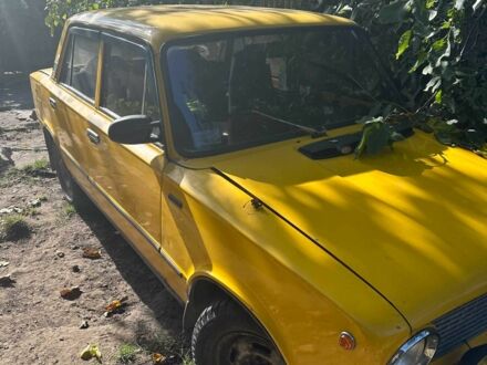 ВАЗ Інша 1976 у Дніпро (Дніпропетровську) на Automoto.ua Жовтий ВАЗ Інша, об'ємом двигуна 1.3 л та пробігом 17 тис. км за 550 $, фото 1 на Automoto.ua
