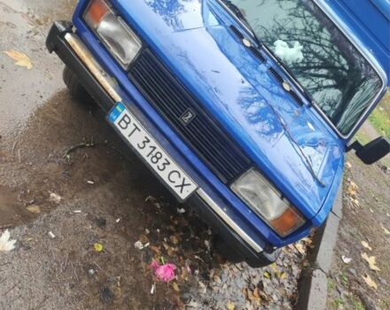 Синий ВАЗ Другая, объемом двигателя 1.6 л и пробегом 255 тыс. км за 1050 $, фото 1 на Automoto.ua