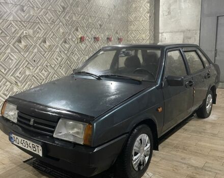 Зеленый ВАЗ Другая, объемом двигателя 1.5 л и пробегом 175 тыс. км за 800 $, фото 2 на Automoto.ua