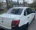 Белый ВАЗ Гранта, объемом двигателя 1.6 л и пробегом 111 тыс. км за 3000 $, фото 1 на Automoto.ua