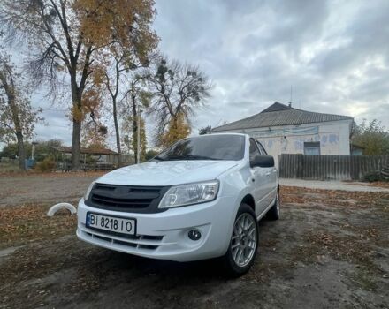Белый ВАЗ Гранта, объемом двигателя 1.6 л и пробегом 165 тыс. км за 3500 $, фото 4 на Automoto.ua