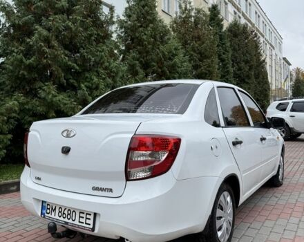 Белый ВАЗ Гранта, объемом двигателя 1.6 л и пробегом 150 тыс. км за 3498 $, фото 4 на Automoto.ua