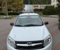 Белый ВАЗ Гранта, объемом двигателя 1.6 л и пробегом 150 тыс. км за 3498 $, фото 1 на Automoto.ua