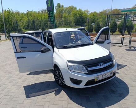 Білий ВАЗ Гранта, об'ємом двигуна 1.6 л та пробігом 221 тис. км за 3700 $, фото 3 на Automoto.ua