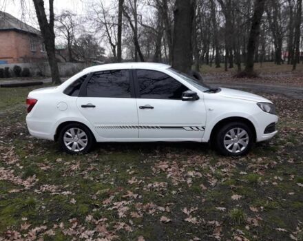 Белый ВАЗ Гранта, объемом двигателя 1.6 л и пробегом 202 тыс. км за 3650 $, фото 10 на Automoto.ua