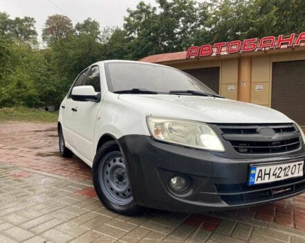 Белый ВАЗ Гранта, объемом двигателя 1.6 л и пробегом 110 тыс. км за 2750 $, фото 1 на Automoto.ua
