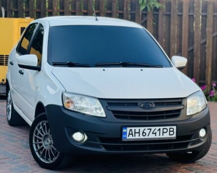 Білий ВАЗ Гранта, об'ємом двигуна 1.6 л та пробігом 70 тис. км за 4199 $, фото 1 на Automoto.ua